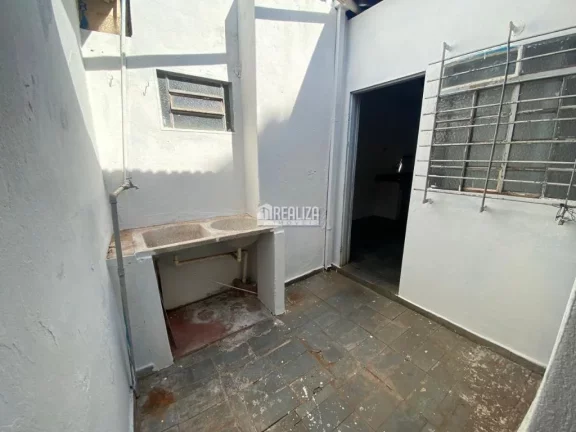 Imagem Casa à venda em São Benedito, Uberaba, com 2 dormitórios