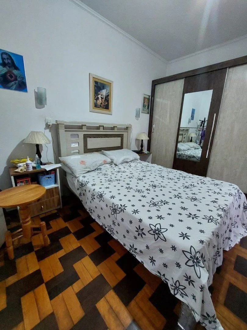 Imagem Casa para Venda - 184m², 3 dormitórios, sendo 1 suites, 4 vagas - Cristal