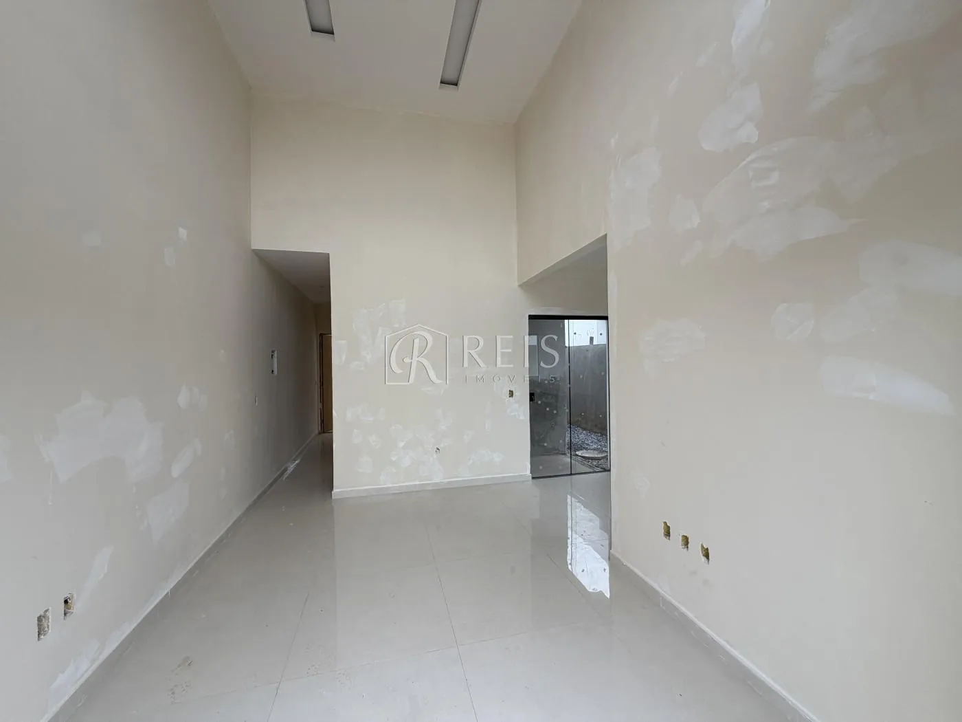 Imagem Casa para Venda em Rio das Ostras, Chácara Mariléa, 2 dormitórios, 1 suíte, 2 banheiros, 1 vaga