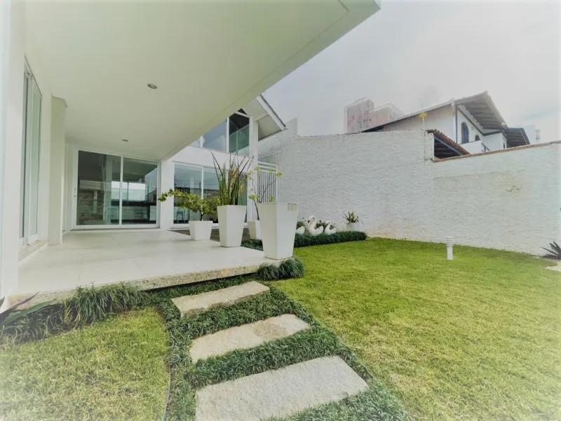 Imagem Casa com 3 quartos, 387m2, à venda em Balneário Piçarras, Centro
