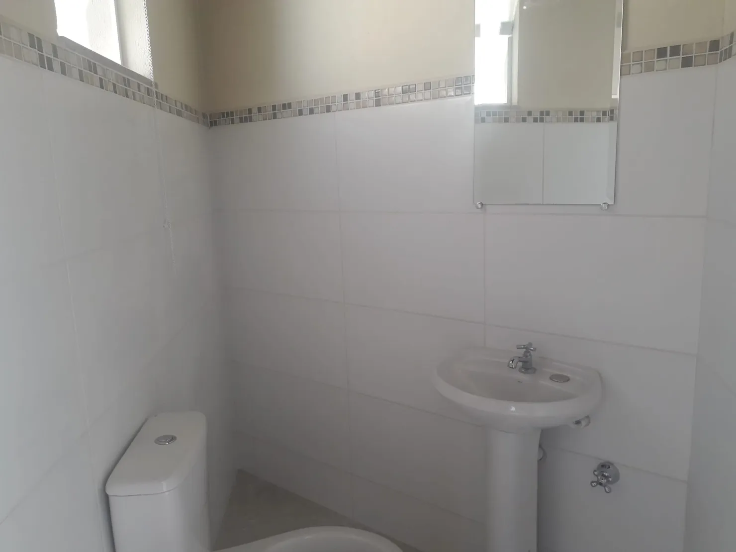 Imagem Casa à venda 3 Quartos, 1 Suite, 4 Vagas, 373.13M², Parque São Luís, Taubaté - SP | Residencial Jatobá