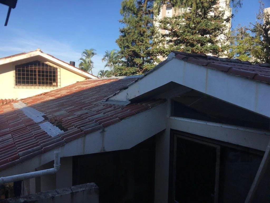 Imagem Casa para Venda - 400m², 4 dormitórios, sendo 1 suites, 4 vagas - Jardim Lindóia