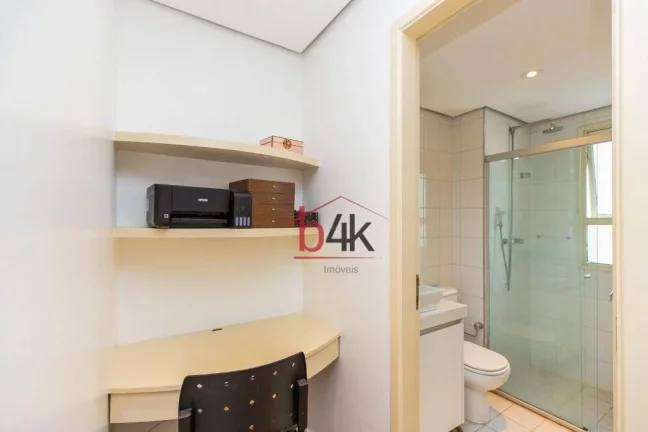 Imagem Apartamento Duplex à Venda em Moema