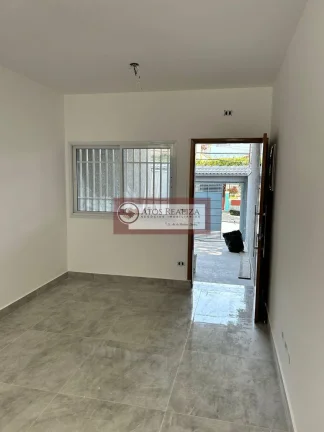 Imagem Venda Sobrado em Campo Grande - 3 Dormitórios e 141m²