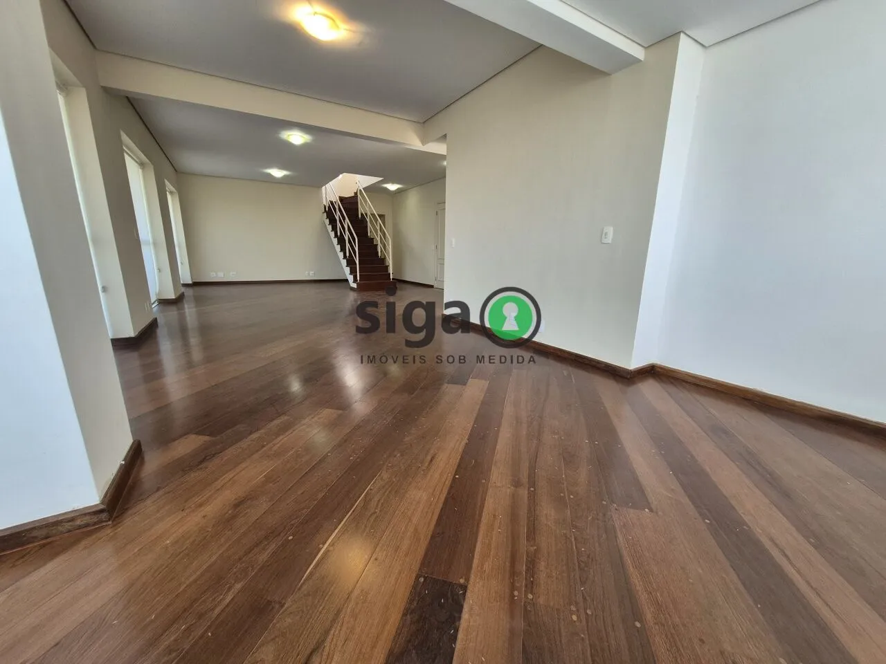 Imagem Cobertura a Venda ou locação com 4 quartos e 4 suítes na Granja Julieta SP