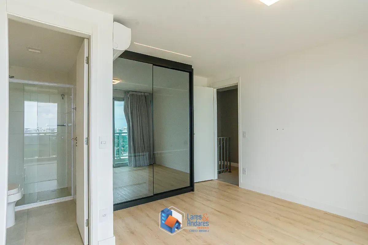 Imagem Duplex para venda em Vila Cruzeiro com 2 quartos, sendo 2 suítes, 102m²