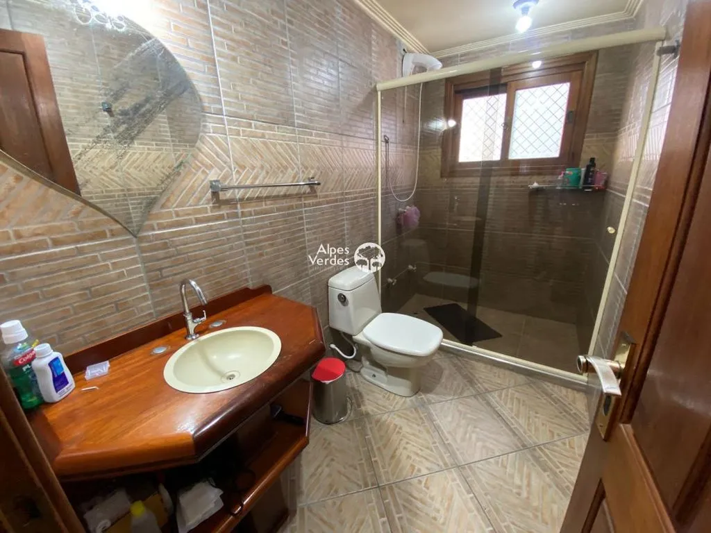 Imagem Vende-se apartamento em Canela a 3 minutos da Catedral de Pedra