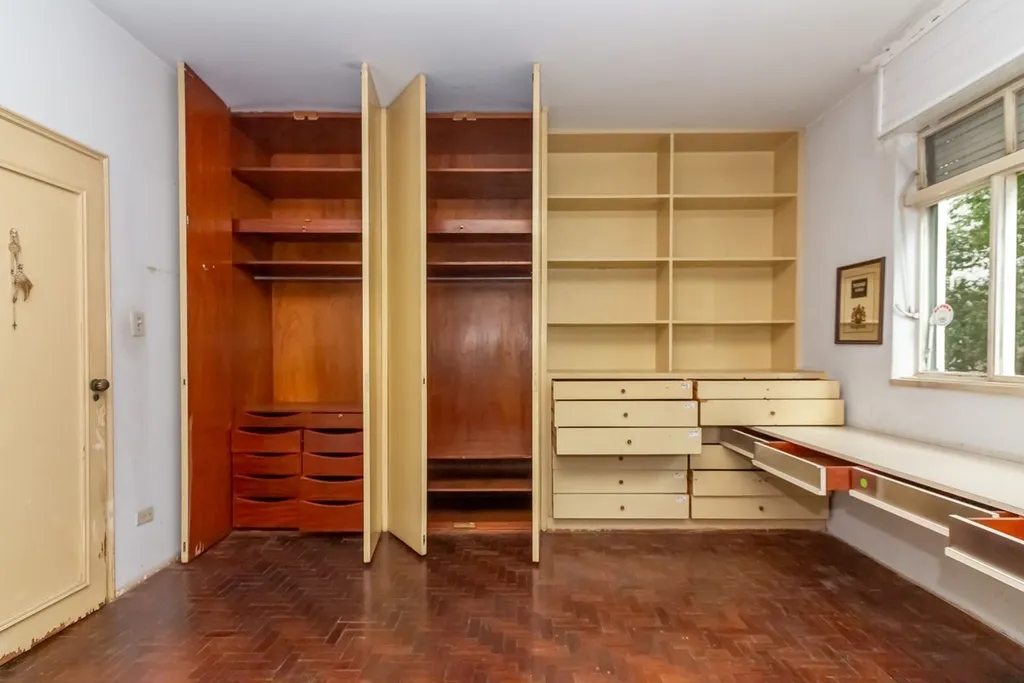 Imagem Apartamento à venda em São Paulo, Bela Vista, com 3 quartos, 224m2