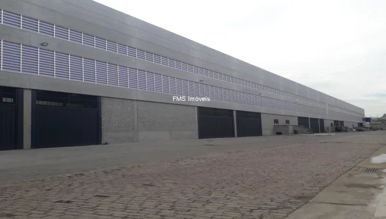 Imagem Galpão para locação no Centro de Osasco-SP com 2.804m2