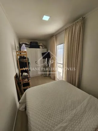 Imagem Casa à venda em Osasco-SP, bairro Santa Maria: 2 quartos, 1 banheiro, 2 vagas de garagem, 125m² de área. ¡Agende sua visita!