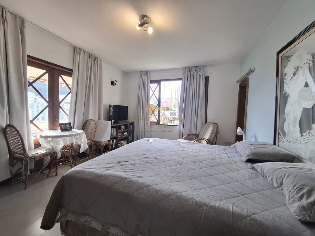 Imagem Casa para Venda em Teresópolis / RJ no bairro Várzea