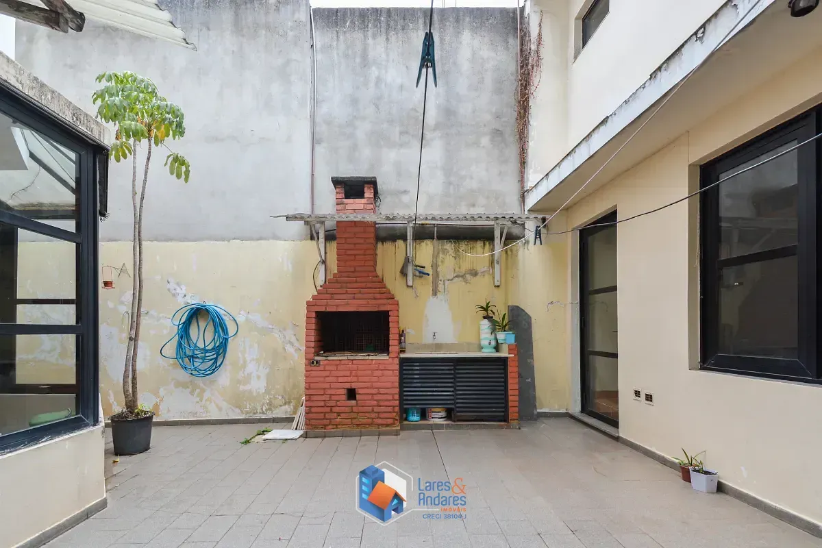 Imagem Sobrado para venda em Vila Monumento com 4 quartos, sendo 2 suítes, 384m²