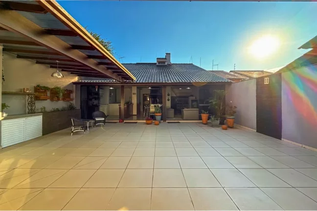 Imagem Casa para venda no bairro São José em Canoas