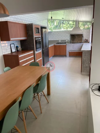 Imagem BELO SOBRADO A VENDA EM MARESIAS