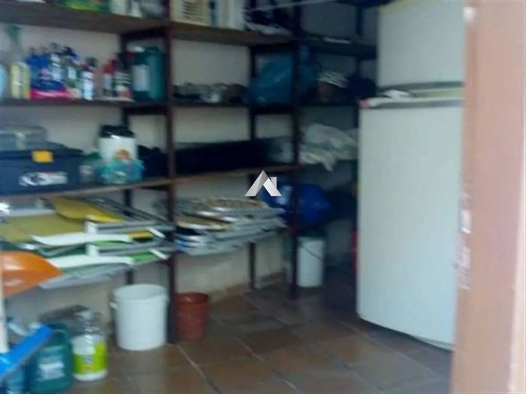 Imagem Casa lado praia a 60 metros do mar, otima localização em Mongaguá