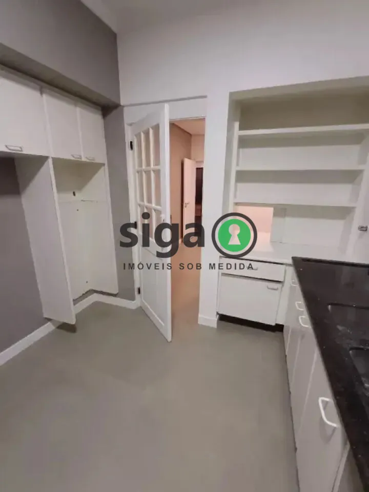 Imagem Apartamento Alto Padrão no Morumbi - 246 m², 4 Dormitórios e 4 Vagas