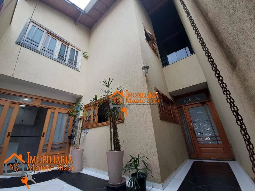 Foto do imóvel Sobrado com 2 dormitórios à venda, 264 m² por R$ 2.662.500,00 - Cidade Maia - Guarulhos/SP