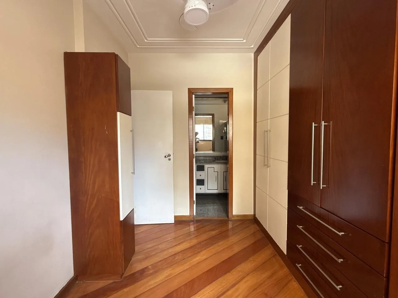 Imagem Apartamento com 4 quartos à venda em Vila Velha