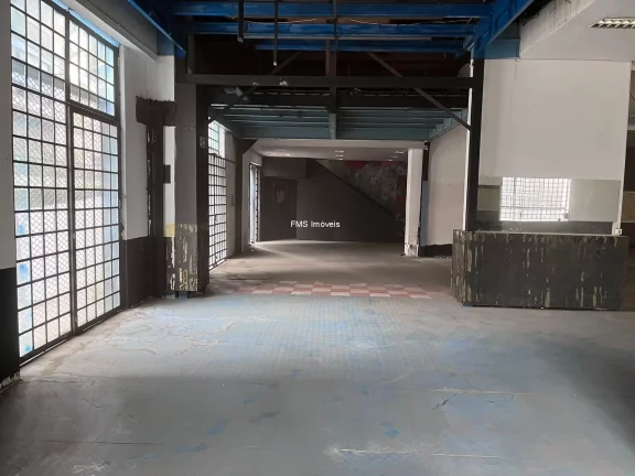 Imagem Loja Comercial para Locação na Bela Vista, São Paulo-SP: 3 Salas, 2 Banheiros, 12 Vagas de Garagem, 662m² de Área!