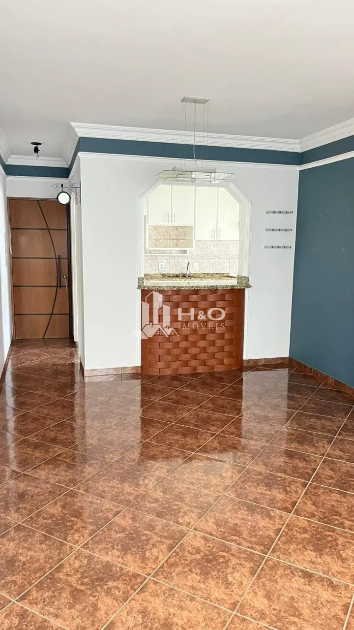 Imagem Apartamento à Venda no Bairro Cidade Líder - 3 Dormitórios, Varanda com Churrasqueira | R$ 329.000