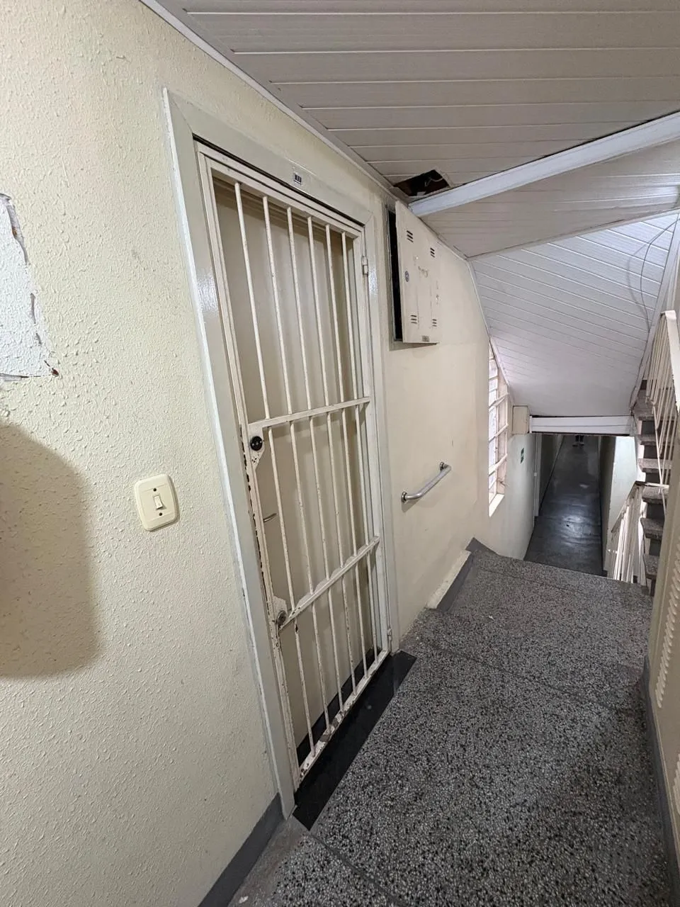 Imagem APARTAMENTO 1 DORMITÓRIO LOCADO Higienópolis - Porto Alegre/RS