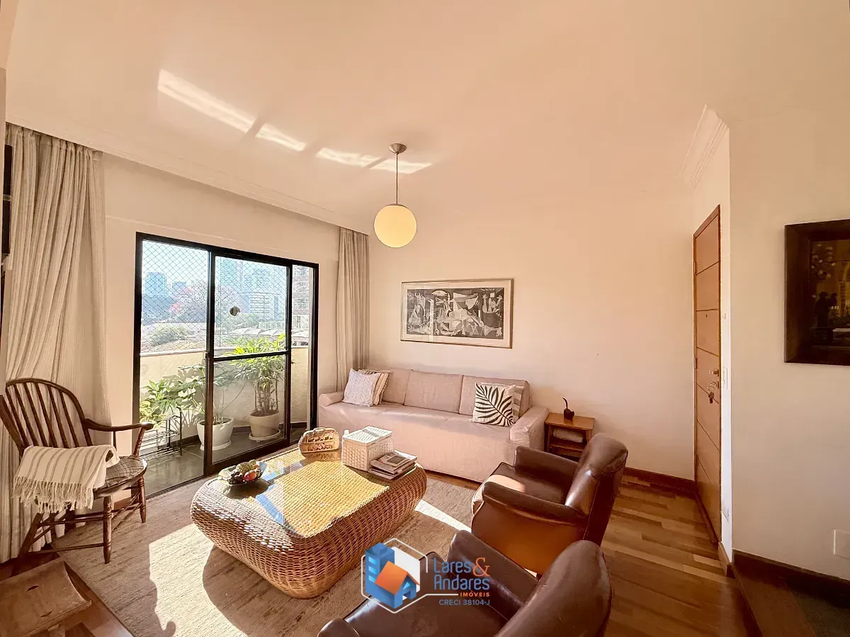 Imagem Apartamento para venda em Jardim das Acácias com 4 quartos, sendo 1 suíte, 130m²