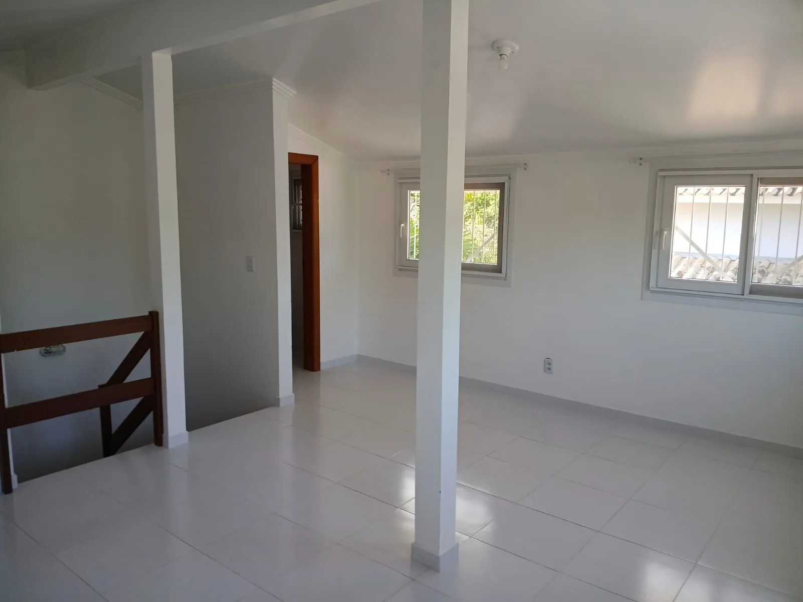 Imagem Casa de condomínio com 3 dormitórios no bairro Ipanema