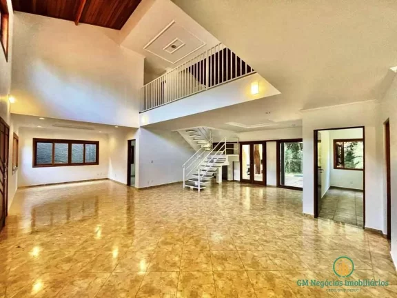 Imagem Casa com 5 dorms / 2 sts (1 térrea) piscina, gourmet e vista! Em Condomínio