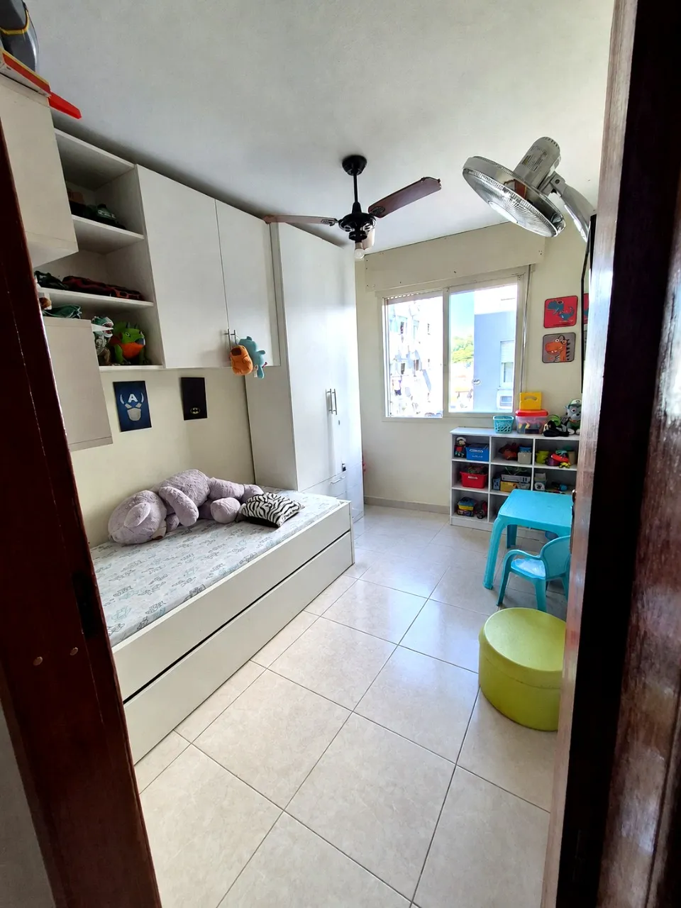 Imagem Apartamento 2 dormitórios, semi-mobiliado, para locação no Jardim Dona Leopoldina. Térreo elevad...