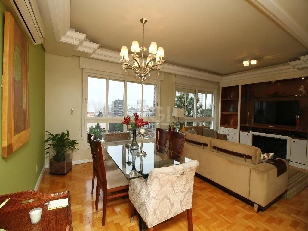 Imagem Apartamento para Comprar 113 m² por R$ 915.000,00 - Petrópolis - Porto Alegre/RS