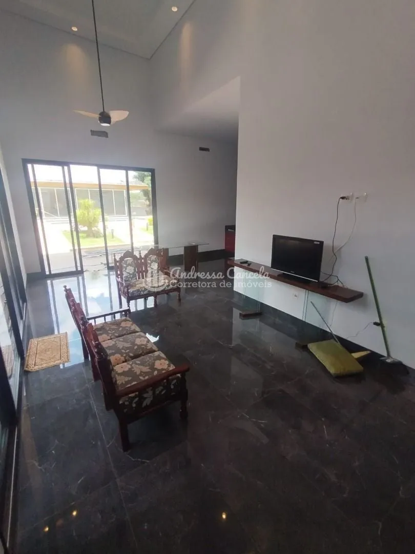 Imagem Rancho com 3 dormitórios à venda, 500 m² por R$ 3.090.000 - Condomínio Lago e Sol - Fronteira/MG