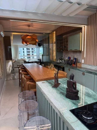 Imagem Apartamento com 3 dormitórios à venda, 145 m² por R$ 2.590.000,00 - Centro - Balneário Camboriú/SC