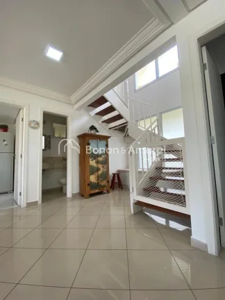 Imagem Casa de Alto Padrão em Condomínio Fechado no Parque Taquaral - Campinas/SP

Se você busca confort...