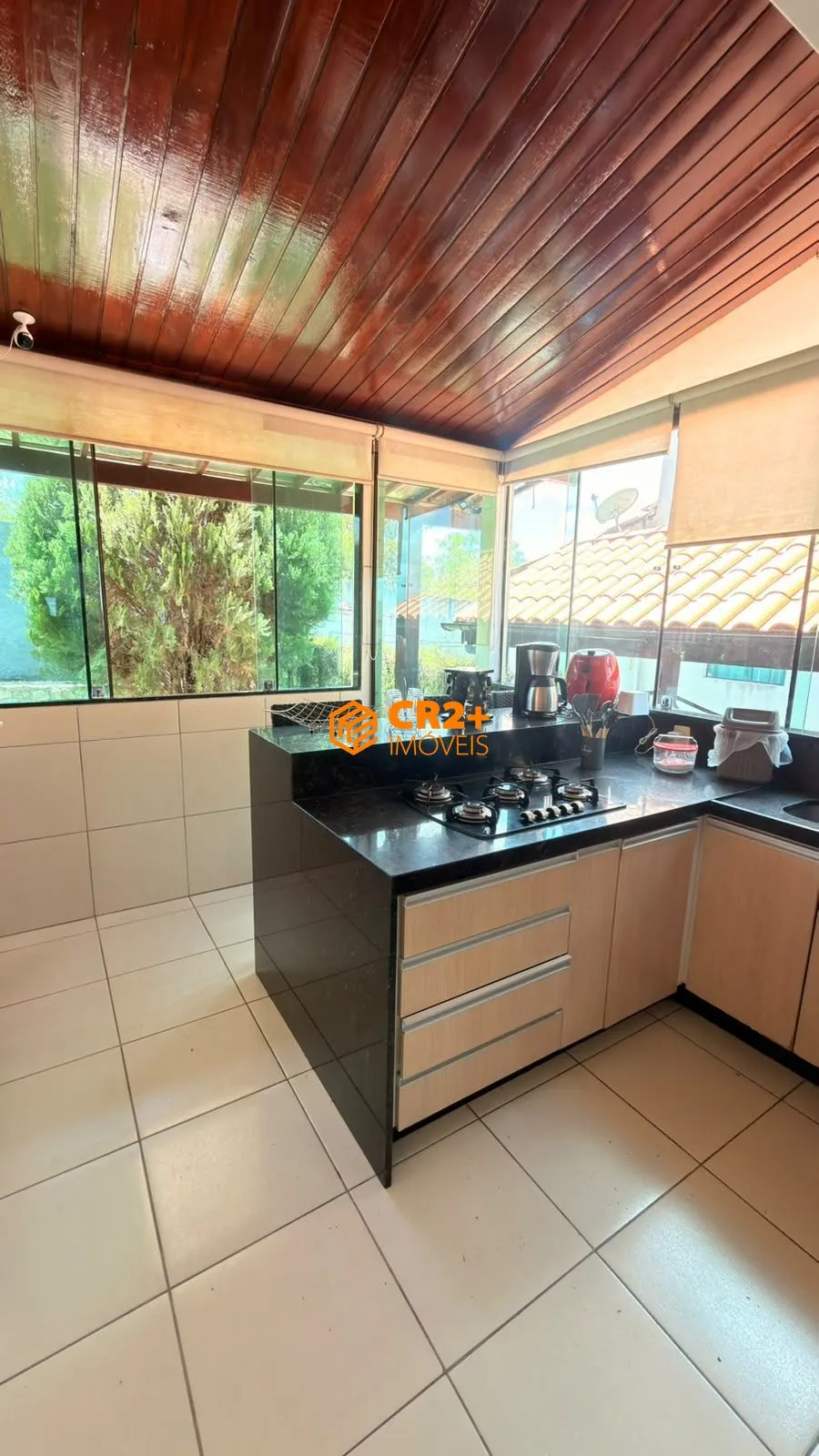 Imagem CASA À VENDA EM CONDOMÍNIO EM GRAVATÁ - 5 QUARTOS, 3 SUÍTES E ÁREA GOURMET