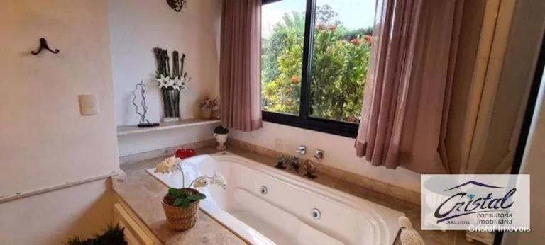Imagem Casa com 3 quartos (2 suítes) à venda, 558 m² Jardim Mediterrâneo - Granja Viana - Cotia/SP