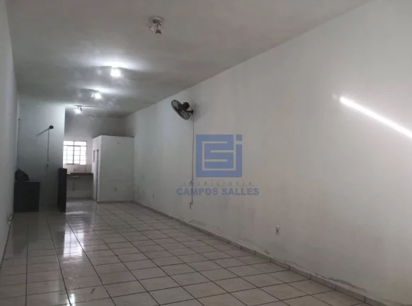 Foto do imóvel Salão para alugar por R$ 1.100,00/mês - Centro - Socorro/SP