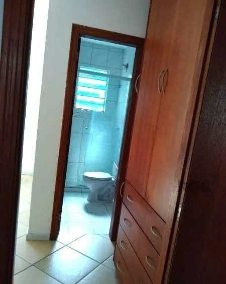 Imagem Casa em condominio no bairro Tristeza de 3 dormitórios e vaga