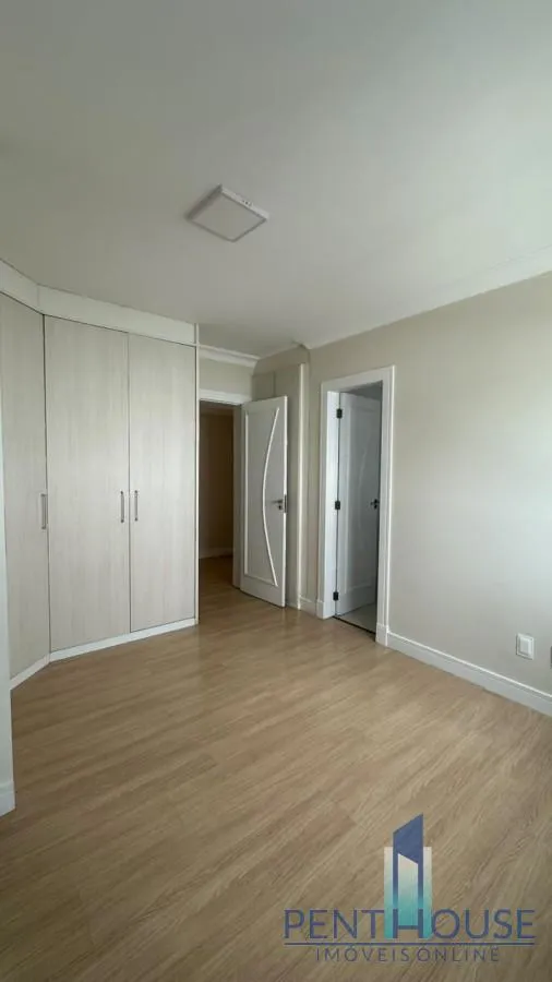 Imagem Apartamento Zona Central para Venda em Balneário Camboriú, CENTRO, 3 dormitórios, 1 suíte, 2 banheiros, 2 vagas
