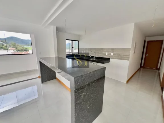 Imagem Casa para Venda em Teresópolis, Alto, 3 dormitórios, 2 suítes, 3 banheiros, 2 vagas