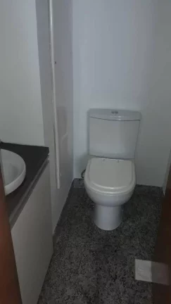 Imagem CASA NO CONDOMÍNIO VILLA DE SEVILHA - FLORES