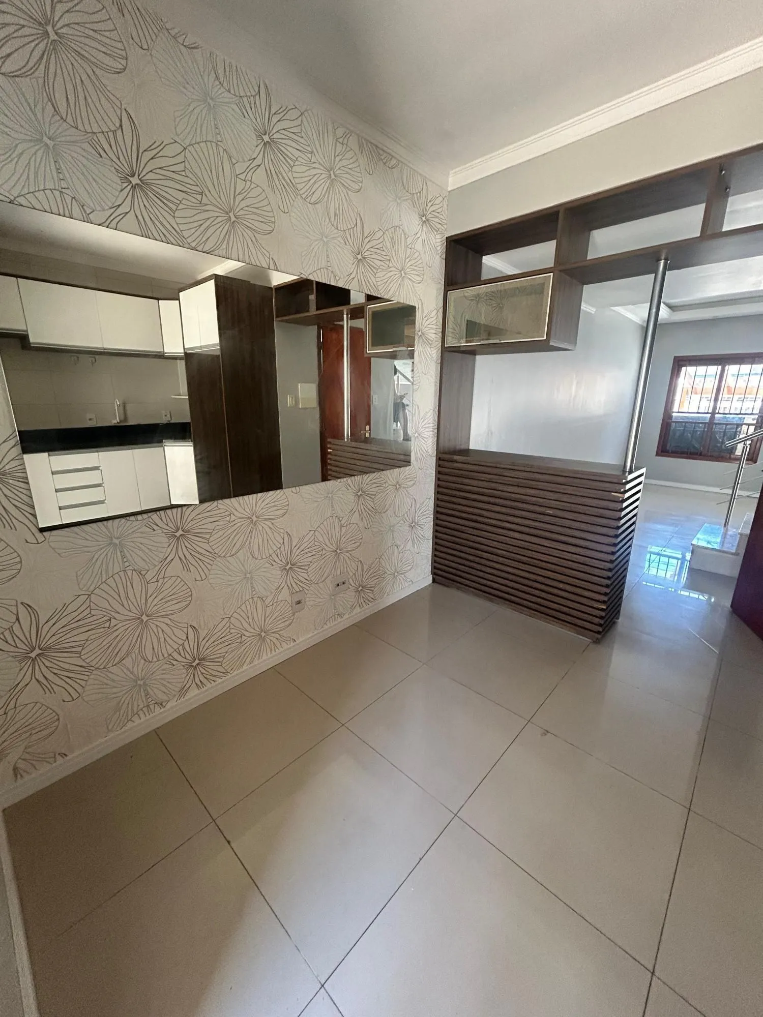 Imagem Casa sobrado no bairro São José em Canoas de 2 dormitórios