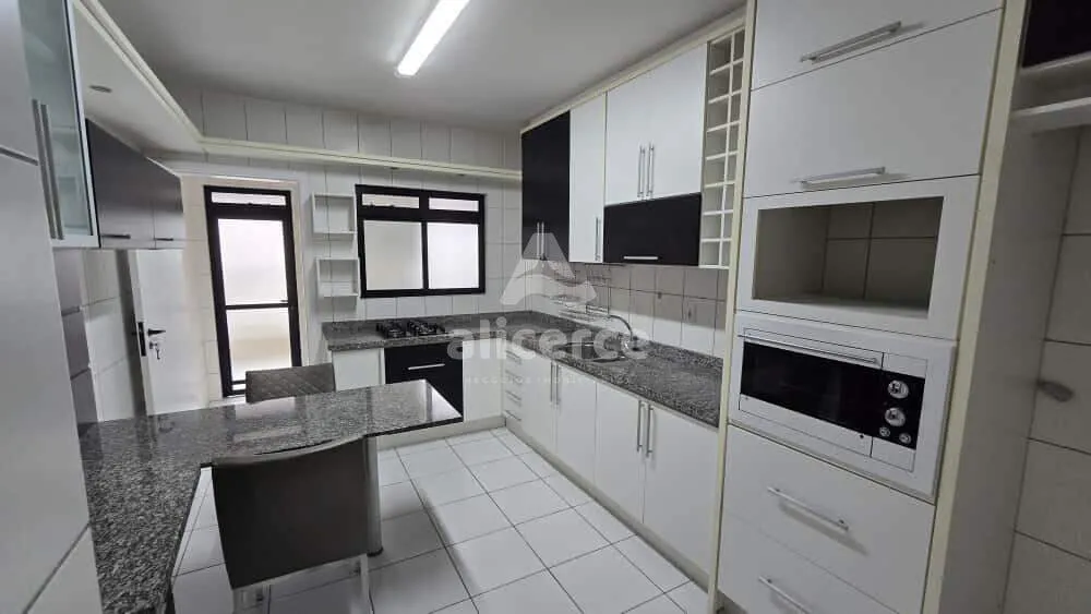 Imagem Apartamento à venda com 3 quartos 1 suíte, 129m² em Bom Abrigo Florianópolis