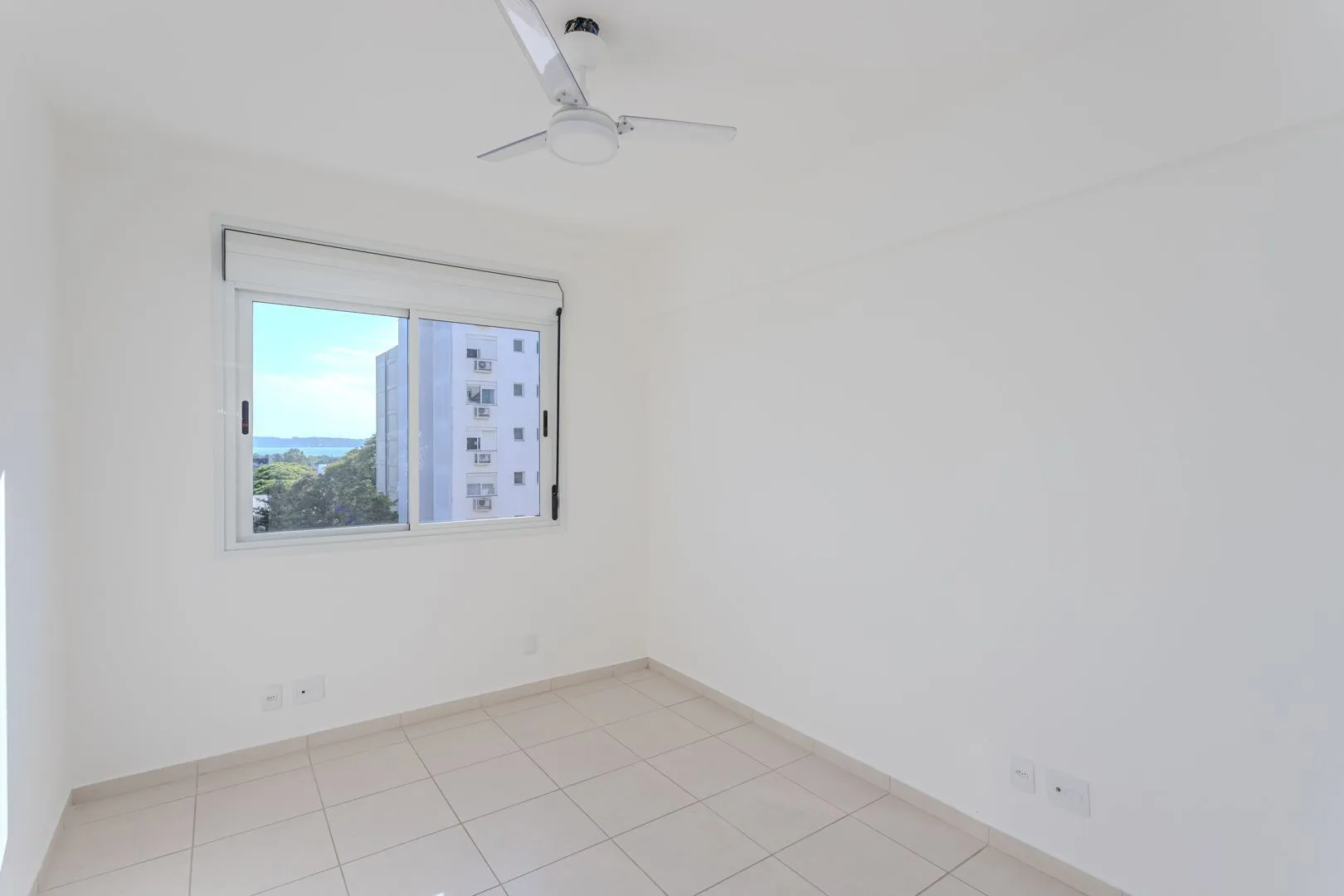 Imagem Apartamento de 3 dormitórios vaga e infra DESOCUPADO