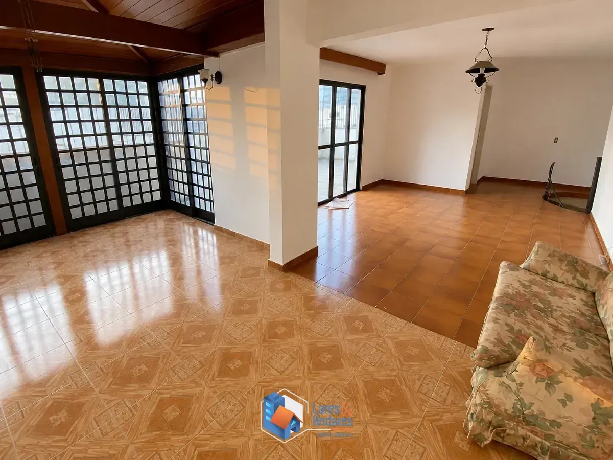 Imagem Cobertura para venda em Moema com 3 quartos, sendo 1 suíte, 147m²