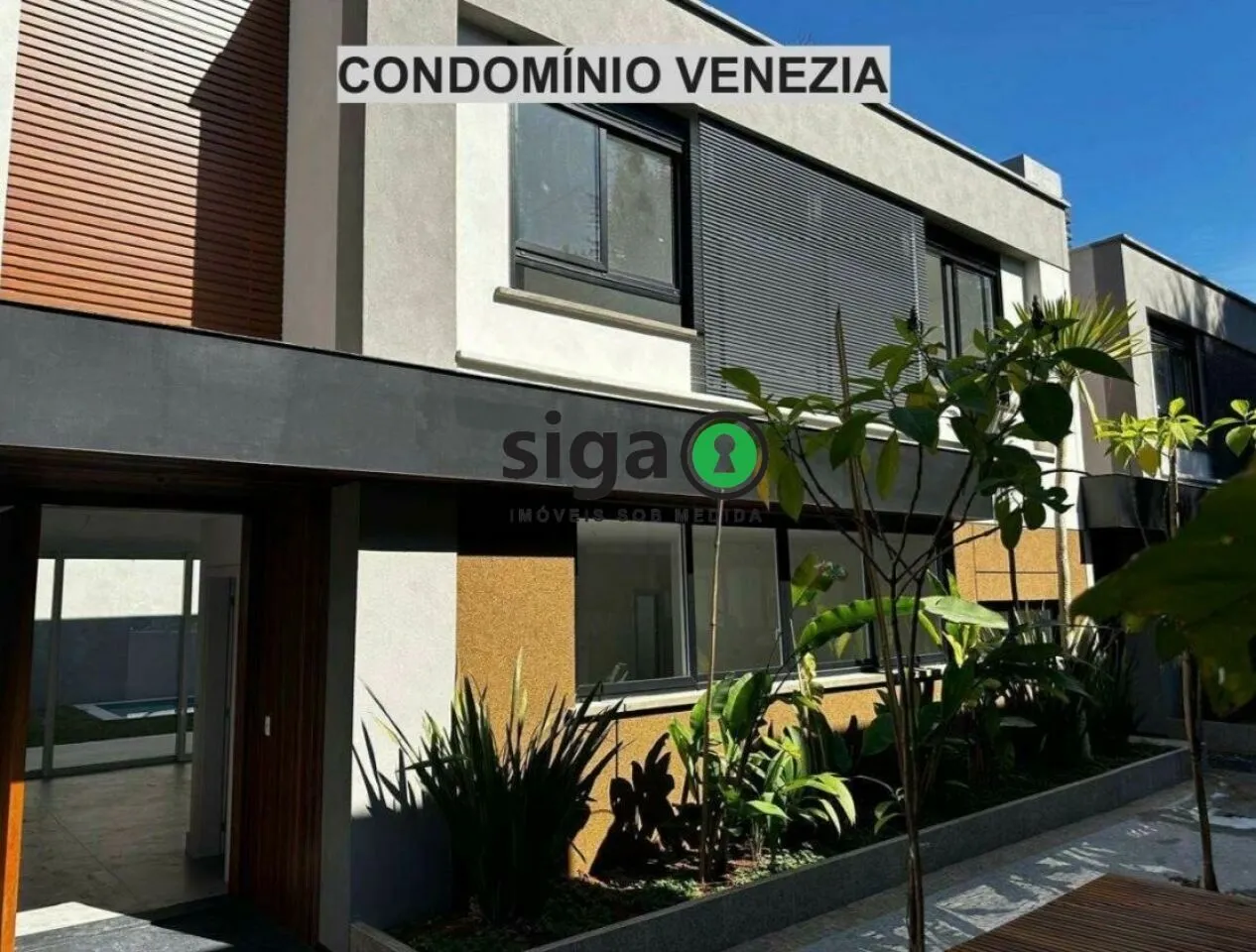 Imagem Casa em Condomínio Fechado à venda no Alto da Boa Vista com 4 Suítes e 4 Vagas - São Paulo