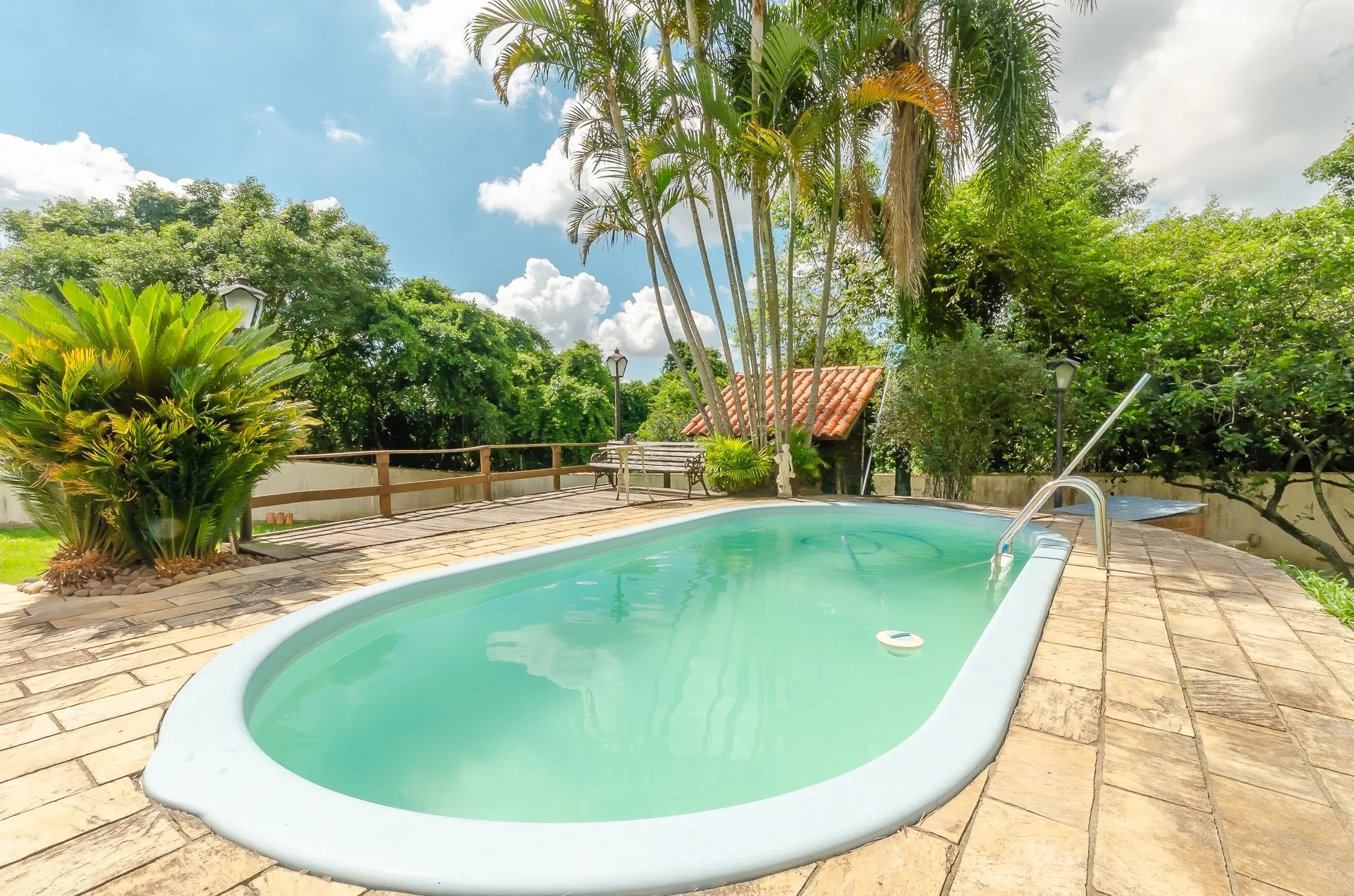 Imagem Casa Exclusiva na Zona Sul com Vista Panorâmica, Piscina e Poço Artesiano!