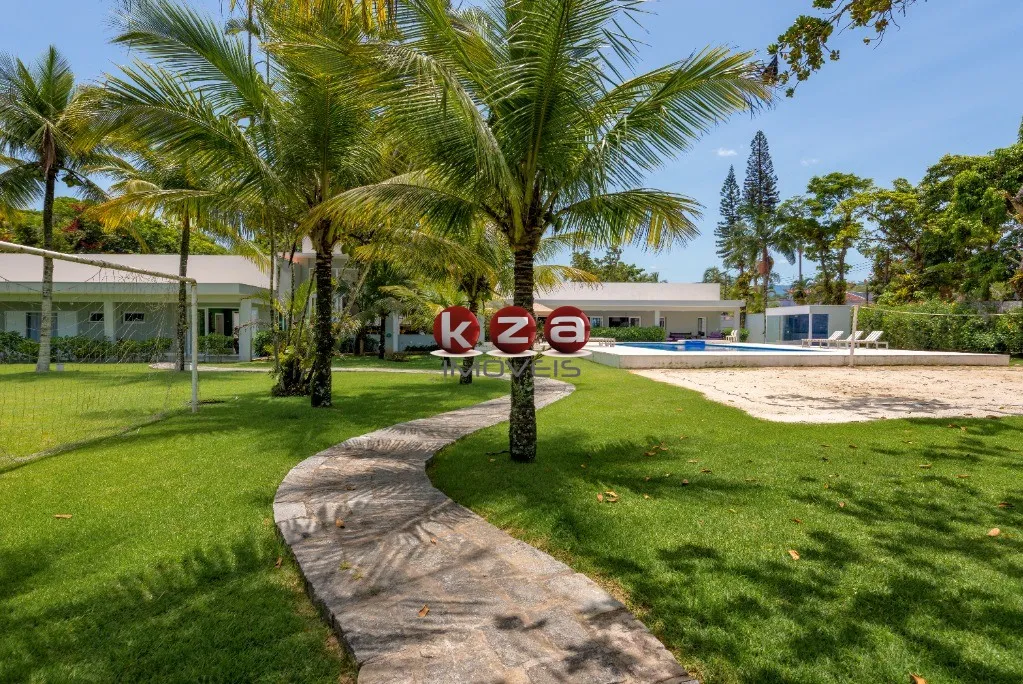 Imagem Maravilhosa Casa de luxo, frente para o mar, com 7 suítes em condomínio, Praia do Tenório/Vermelha em Ubatuba-SP - 930m² de área!