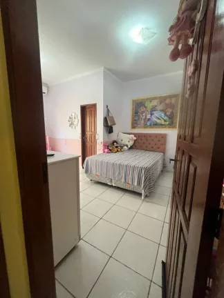 Imagem CASA RESIDENCIAL em MANAUS - AM, PARQUE 10 DE NOVEMBRO
