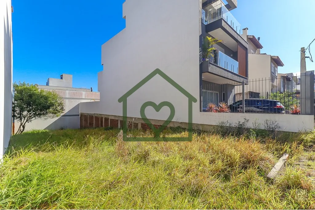 Imagem Terreno localizado no bairro Guarujá, de 8x28 no total de 224m² - 8 metros de frente e 28 metros d...