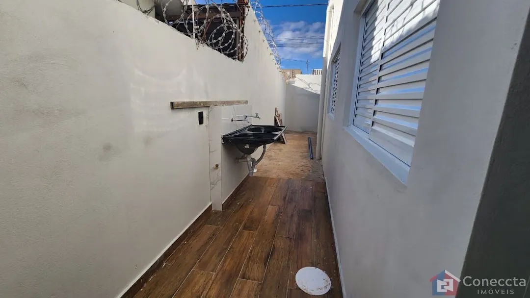 Imagem Casa com 3 dormitórios à venda, 63 m² por R$ 270.000,00 - Sorriso - Patos de Minas/MG